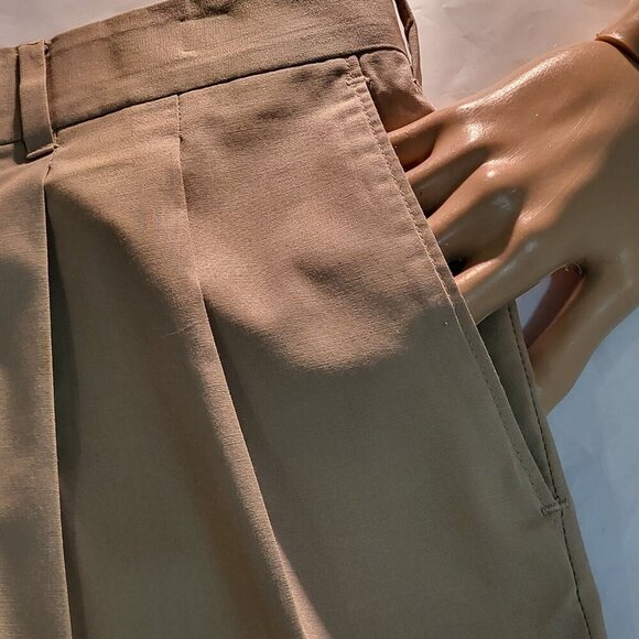 Haggar Casual Wear, Not Worn, Men's size 36x32, Tan Pants - Picture 6 of 10